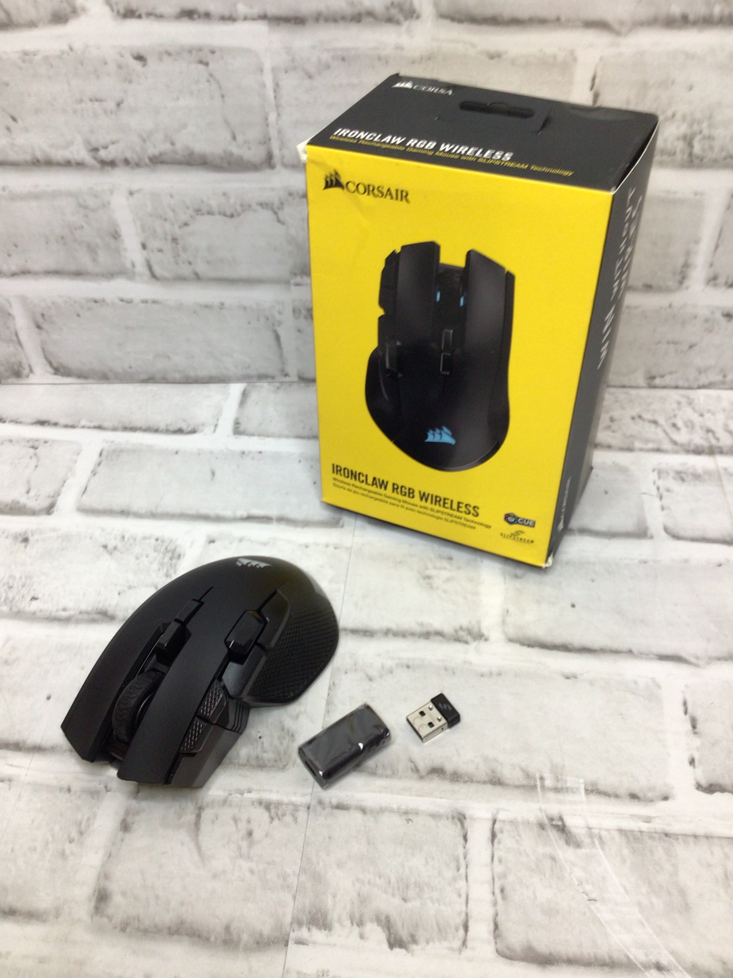 Corsair IRONCLAW RGB Optical Wireless Gaming Mouse Black *SLIGHTLY USED* (8115666387182)